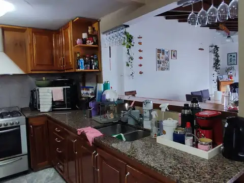 Depto Tipo Casa 4 ambientes con 1 baño