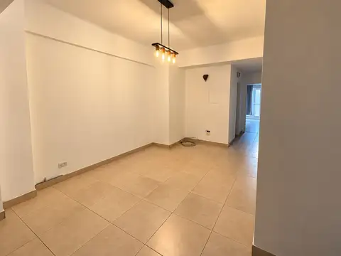 Centro. Avenida Belgrano 300