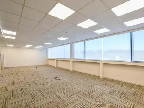 Alquiler Oficina Planta Baja Fisherton Plaza Shopping Funes Rosario Aeropuerto Seguridad Cocheras