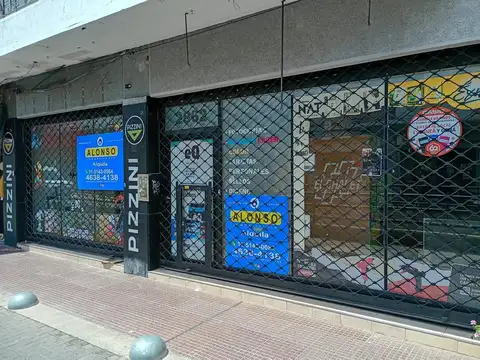 Local con depósito