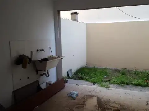 Casa en Venta en Martin Coronado, USD 99.000