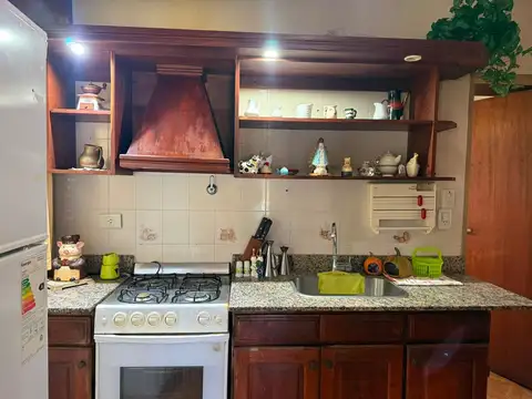 Casa 4 ambientes con 3 baños