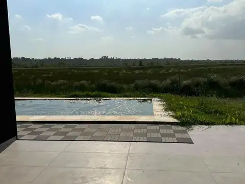 Casa en Venta en El Naudir, USD 300.000