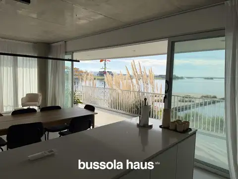 Departamento en venta tres ambientes cochera baulera venta Puertos Escobar