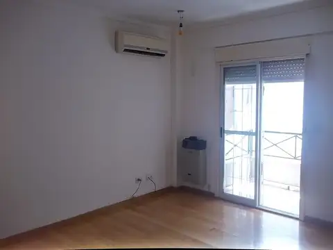 Departamento en Alquiler en Florida Mitre/Este, $ 620.000