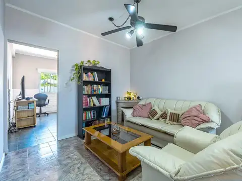 VENTA - CASA - 4 AMBIENTES - SAN ANTONIO DE PADUA