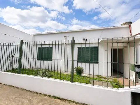 Casa a reciclar en una planta en San Miguel