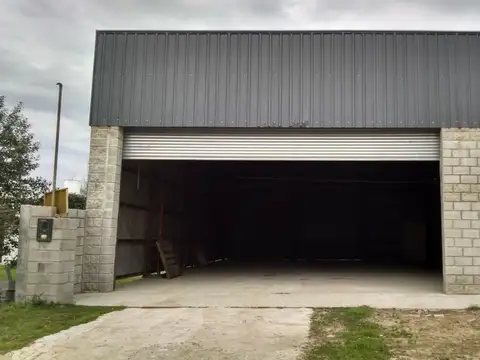 Av. Domingo French 600