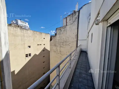 Departamento en triplex de 3 ambientes