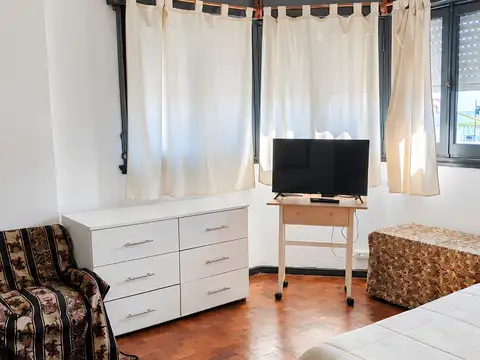 Departamento 5 ambientes con 1 baño