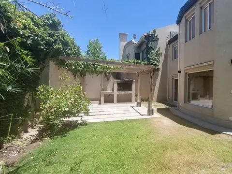 Casa en  Barrio Privado