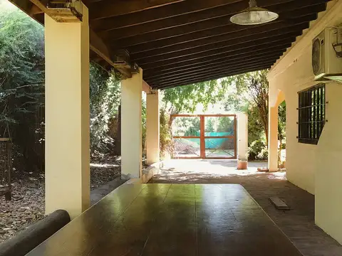 Quinta en Venta en Barrio el Cazador, USD 188.000