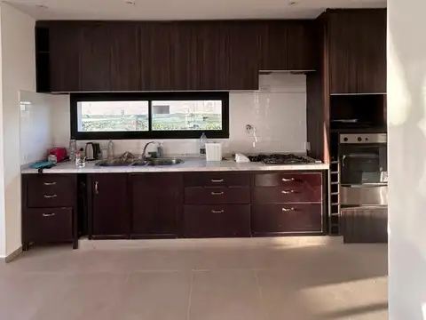 Casa en Alquiler Temporal A Estrenar