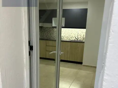 Depto Tipo Casa en Venta de 1 dormitorio
