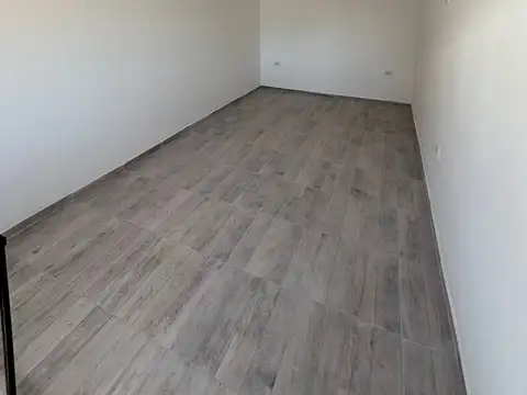 Depto Tipo Casa en Alquiler de 1 dormitorio