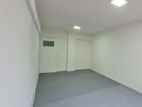 Venta Oficina en Lanús Este 