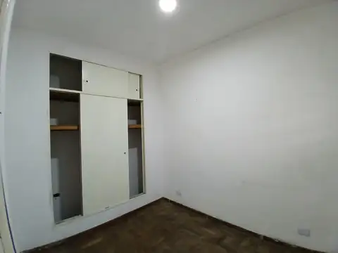 Depto Tipo Casa en Alquiler en Mataderos, $ 850.000