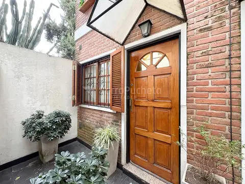 Depto Tipo Casa en Venta al Este