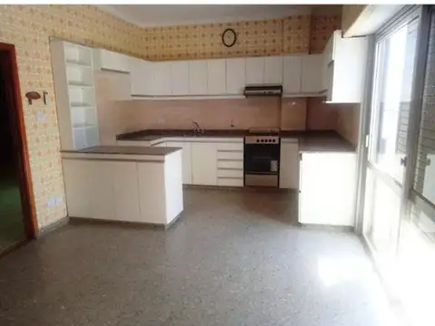 Entre Ríos 400, Piso 3