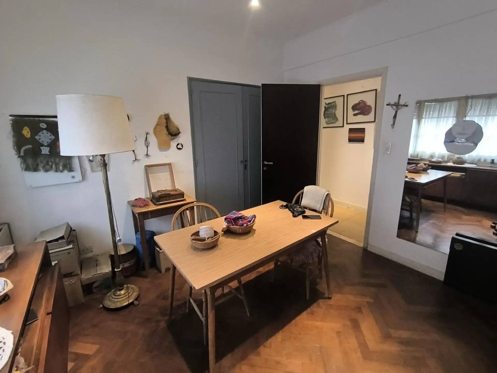 Departamento 4 amb, 94m² con dependencia y balcón — Plaza Colón
