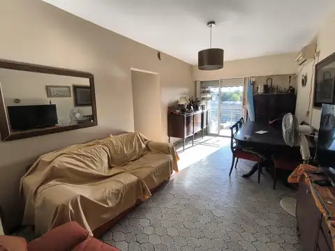 Departamento 4 ambientes con 1 baño