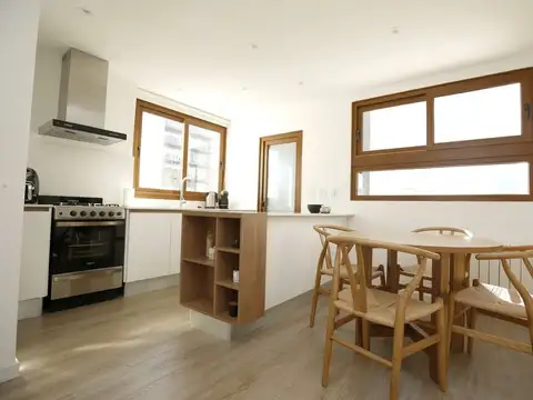 Avenida 38 800, Piso 1