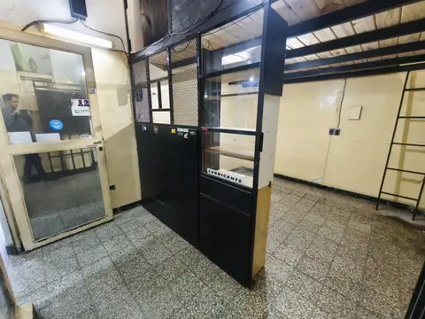 Local en Alquiler 50 años