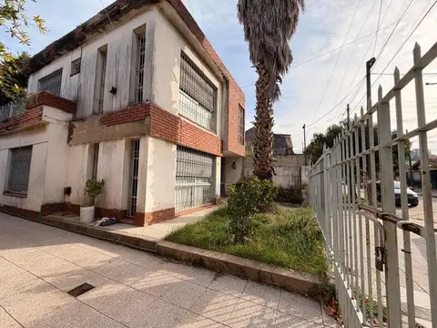 Casa en Venta en Ezpeleta Este, USD 85.000