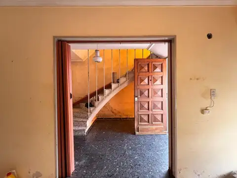 VENTA CASA 4 AMB, EZPELETA ESTE.