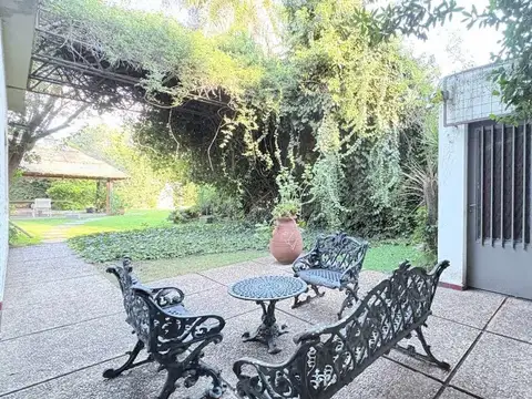 Venta 2 casas Parque San Martin c/Pileta