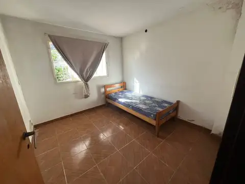 Depto Tipo Casa 4 ambientes con 1 baño