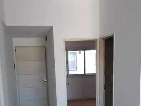 Apto CrÉdito Máximo Paz 427 , Piso 1