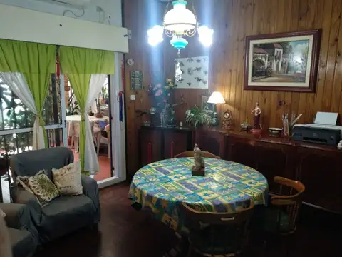 Depto Tipo Casa en Venta con 1 cocheras