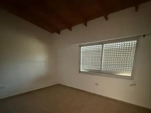 Casa en Alquiler al Oeste