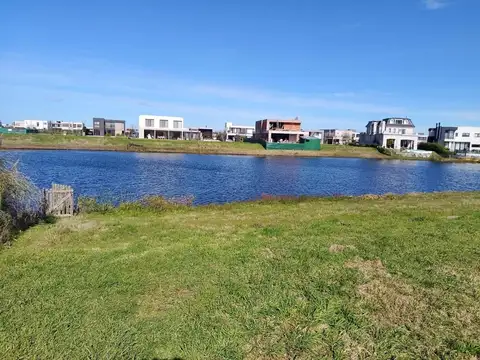 Lote en venta Barrio Costas, Puertos