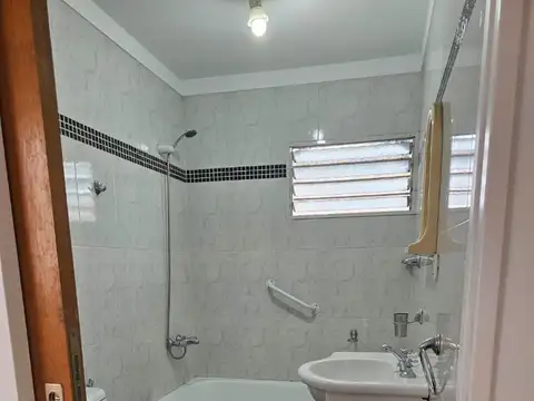 Departamento en Alquiler en Boedo, $ 600.000