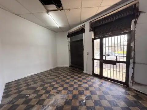 VENTA 2 CASAS CON LOCAL COMERCIAL BARRIO URQUIZA