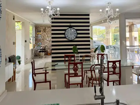 Casa de categoría en Village del Brigadier