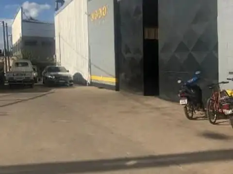 Nave en Venta en La Reja Norte - Parque Industrial.