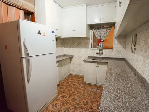 Casa 6 ambientes con 3 baños