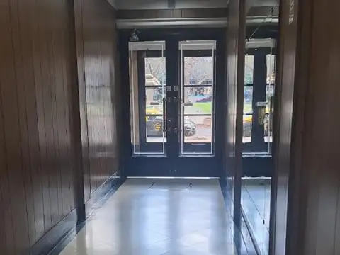 Bernardo De Irigoyen 500, Piso 5