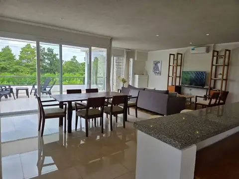 Departamento en Venta en Bella Vista, USD 400.000