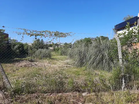 Terrenos y Lotes en Venta en La Plata [Cod: 270]