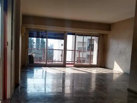 Yerbal 2100, Piso 5°