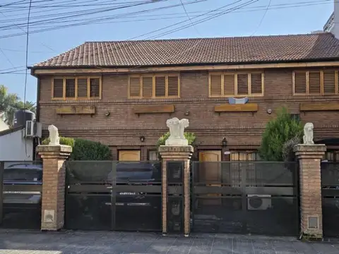 DUPLEX 4 AMB CON2 BAÑOS COCHERA 100M ESTACION VILLA BOSCH