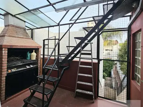 Alquiler PH Amoblado de 3 Ambientes en Florida - Con Patio, Parrilla y Terraza