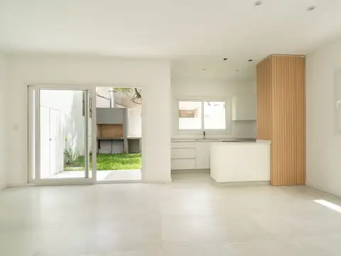 Depto Tipo Casa en Venta de 4 ambientes