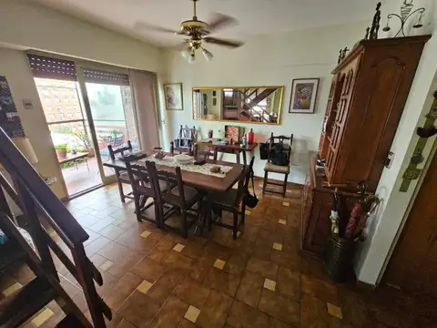 Departamento 4 ambientes con 2 baños