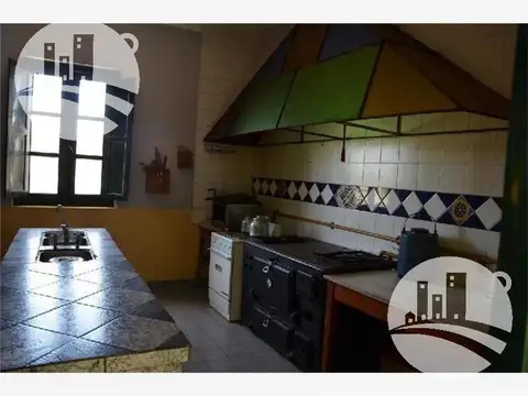 Hotel en Venta 119 años