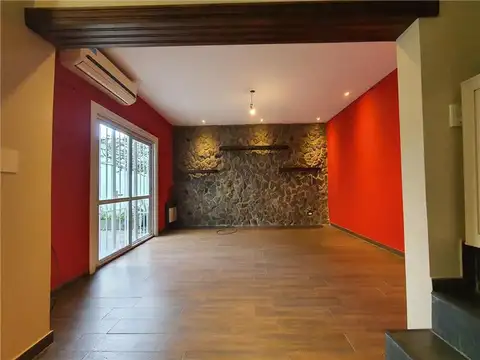 Depto Tipo Casa en Venta en Lomas De Zamora, USD 138.000